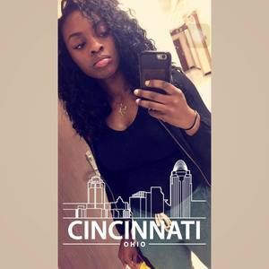 Meet your Posher, Ellen